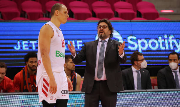 她的职业态 她的职业态