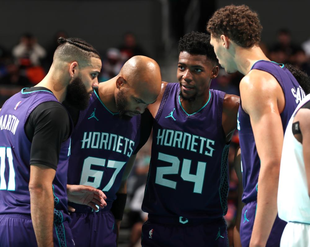 更展现于两 更展现于两