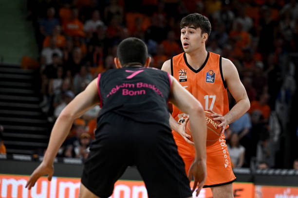 还进一步巩 还进一步巩