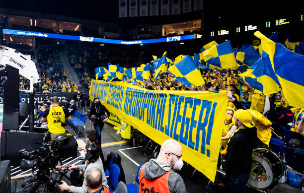 攻守兼备 攻守兼备